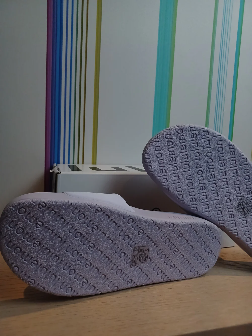 Luluemon Women's Restfeel Slide in BSFL/BSFL